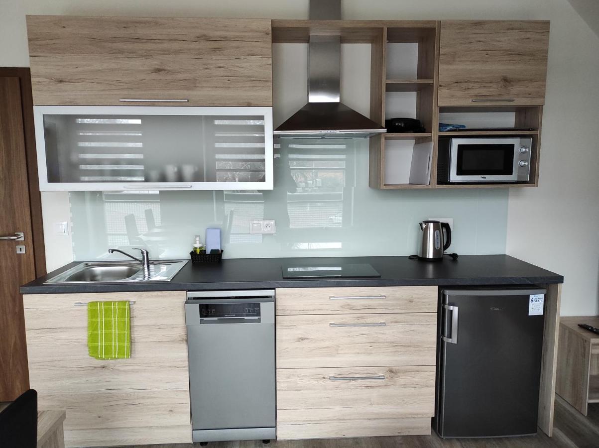 Apartmany Ricky Ii. المظهر الخارجي الصورة